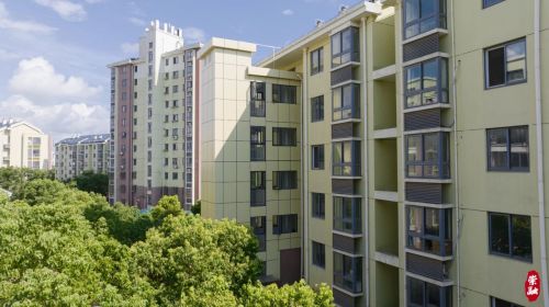 20240821103551092943.jpg 陈家镇新一批加装电梯启用3.jpg