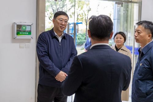 让世界级生态岛建设成果惠及更多群众，李峻开展主题教育“四百”大走访活动3.jpg