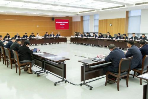推动长兴岛开发建设和发展工作取得新成效，市长兴岛管委会与崇明区政府工作交流会举行1.jpg