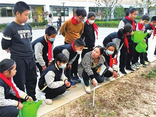 弘扬中华国粹 传承中医文化1.jpg