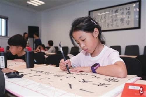 花样公益课堂让孩子乐享暑期1.jpg