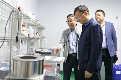 切实帮助企业办实事、解难题、强后劲，缪京走访企业落实重点企业“服务包”制度1.jpg
