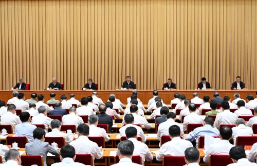 习近平在全国生态环境保护大会上强调 全面推进美丽中国建设 加快推进人与自然和谐共生的现代化2.jpg