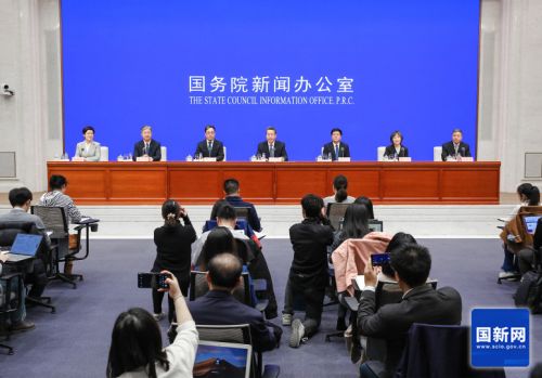 国新办举行加快推进知识产权强国建设、有效支撑创新驱动发展——国务院政策例行吹风会18.jpg