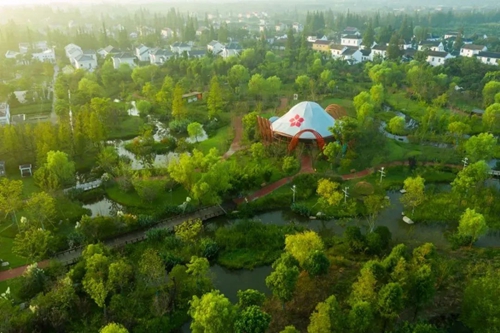 20230302094908017888.jpg 党的二十届二中全会公报在崇明广大党员干部中引发热烈反响1.jpg