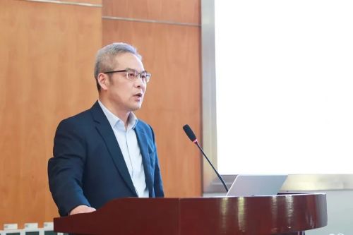 【教育改革】技术融合 方式变革 ——上海市中小学教学数字化转型交流展示活动（高中数学崇明专场）3.jpg