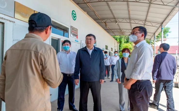 加快落实农业农村现代化，推进乡村振兴迈出坚实步伐！区领导调研本区农业项目