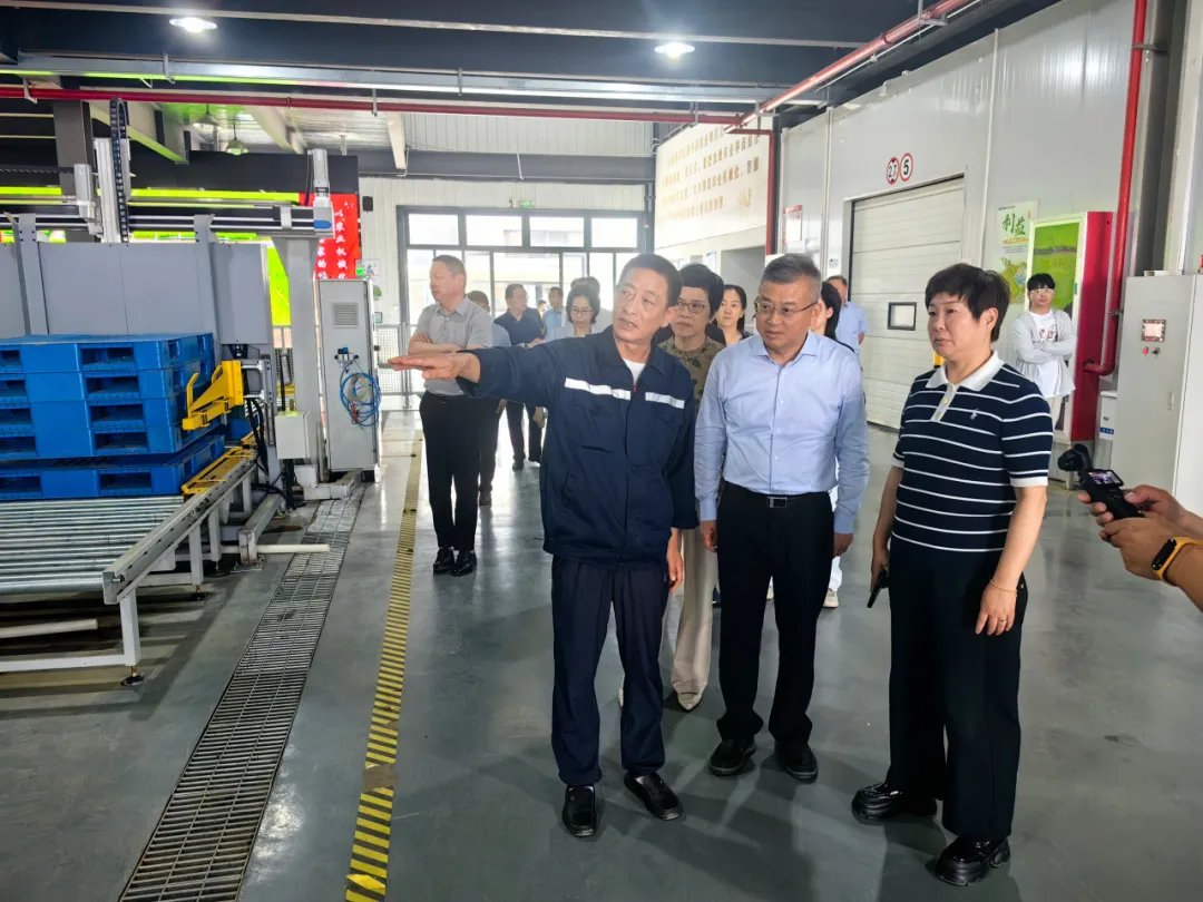 区政协主席会议成员围绕“长三角农业硅谷建设”开展集体知情调研