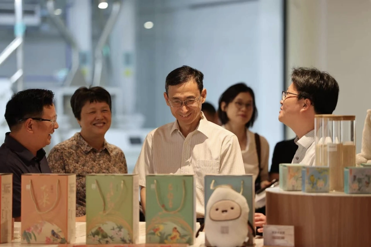 区人大常委会专题调研本区文商旅体农融合发展情况