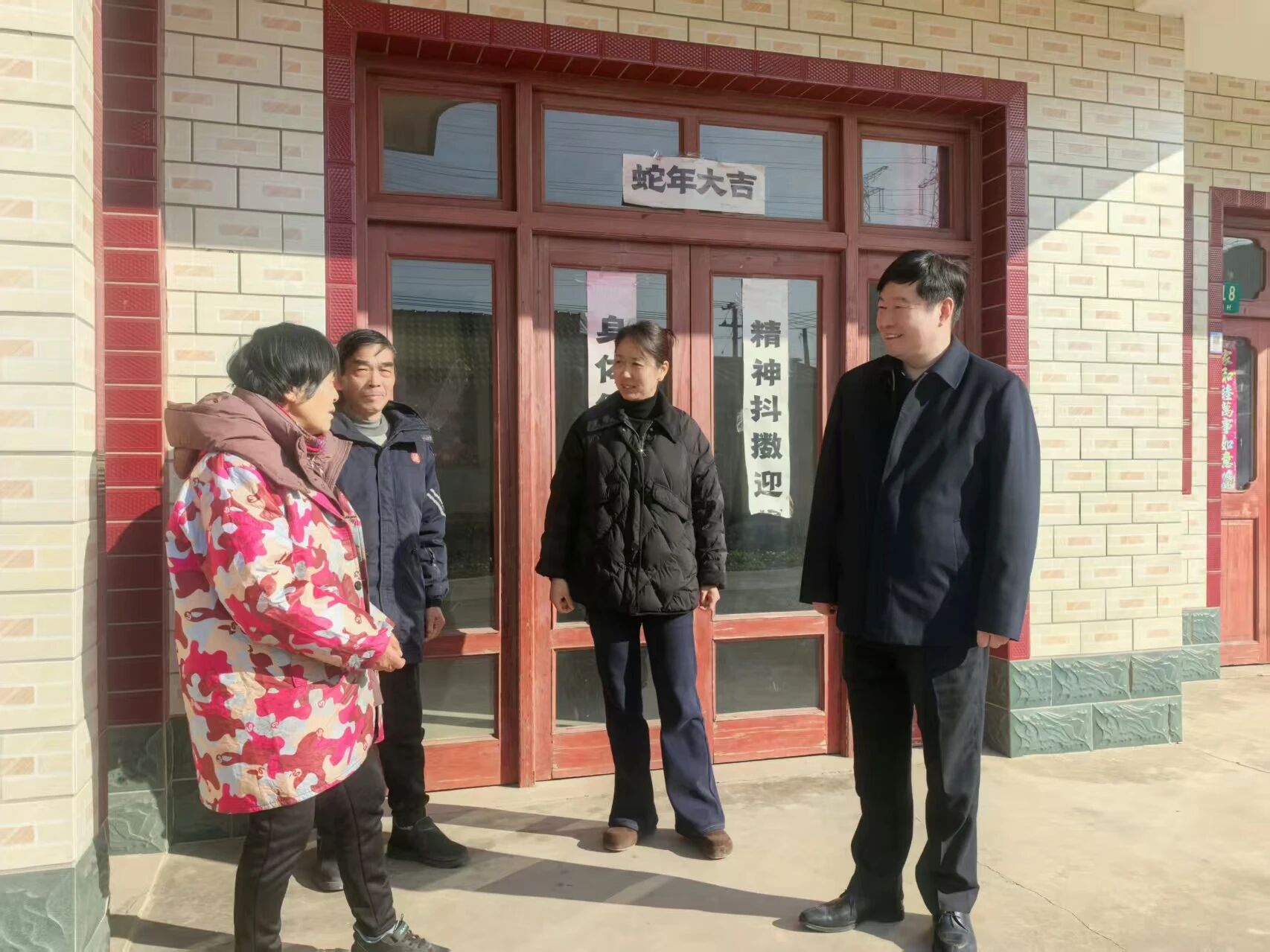 岁末送温暖，关爱慰人心 ——堡镇开展春节前走访慰问活动