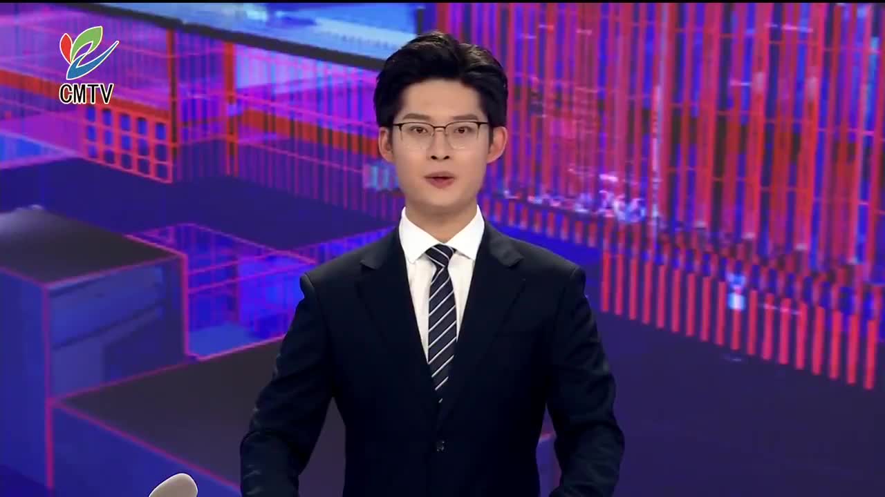 视频｜崇启公铁长江大桥主通航孔桥首个钢节段顺利吊装 今年5月底崇启两端合龙