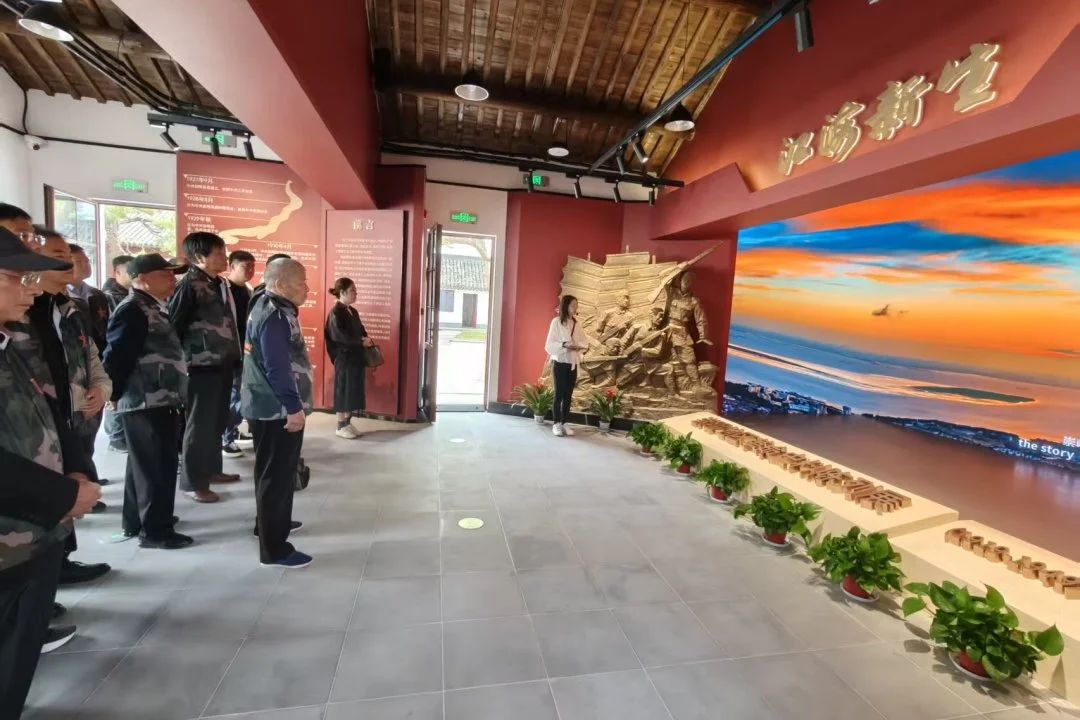看乡村振兴画卷 话“戎”耀建功新程