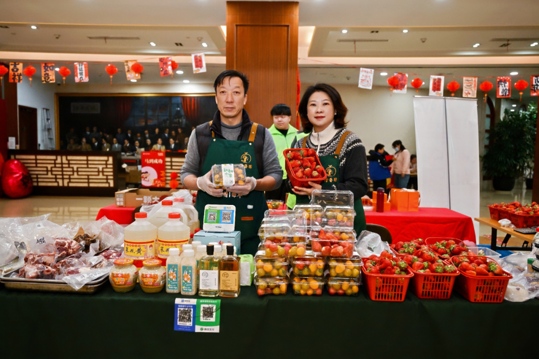 崇明鲜品进中山医院：从田间到餐桌，一场看得见的乡村振兴实践