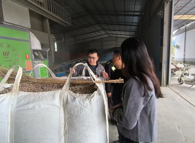 三镇协同开展毗邻区域大气联防联控检查