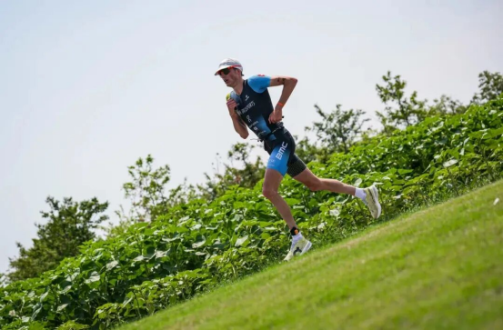 2026 IRONMAN 70250.png