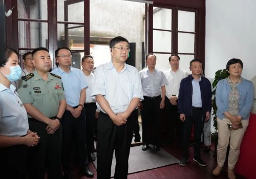 扎实推动党纪学习教育走深走实！区委中心组（扩大）举行党纪学习教育考察活动2.jpg