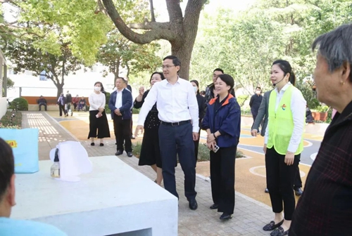 崇明首家新时代文明实践口袋公园在城桥镇正式开园5.jpg