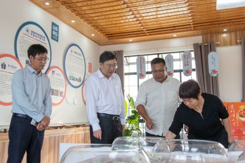 推动主题教育走深走实、见行见效，李峻开展“四百”大走访活动2.jpg